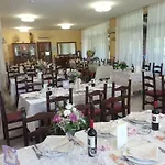 Tiziana Отель