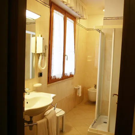 Hotel Tiziana Montepulciano Stazione