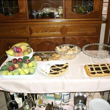 Tiziana Hotel 3*